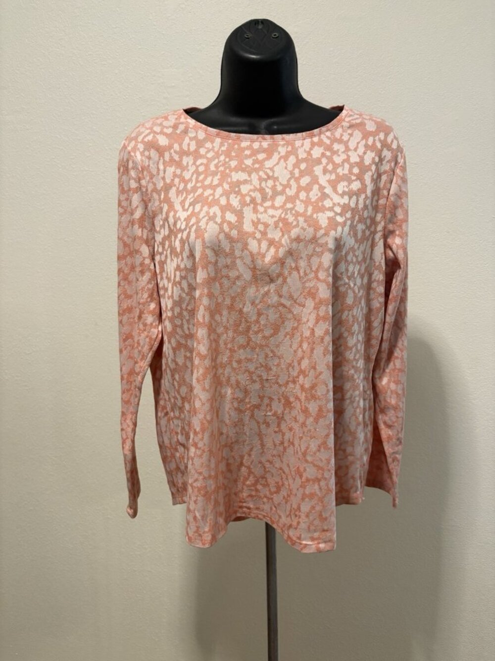 Apt 9 Blouse Top Womens PL Petite Large Top Long Sleeves Pink White Round Neck